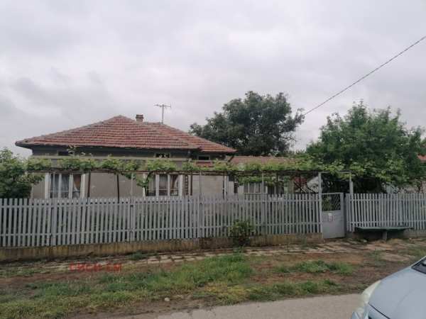 Продава  къща с. Плачидол, област Добрич
      85 кв.м