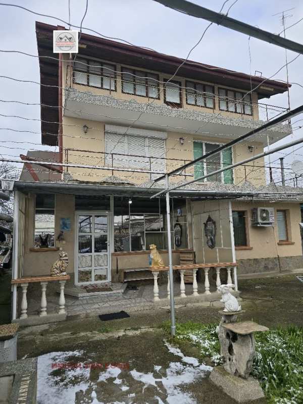 Продава къща, с. загоре, област стара загора