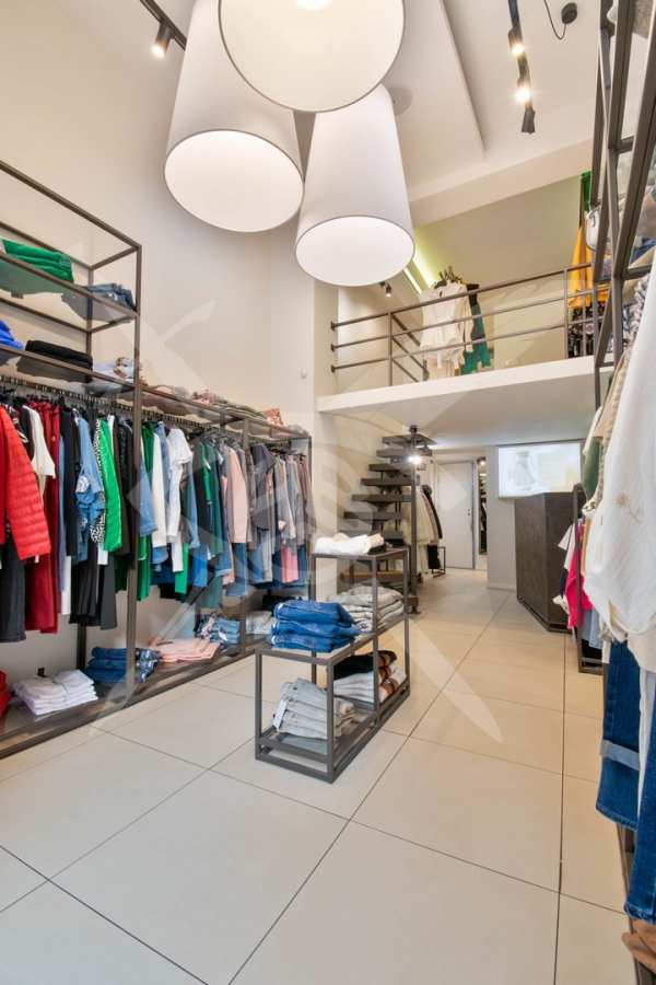 Продава магазин, гр. софия, център