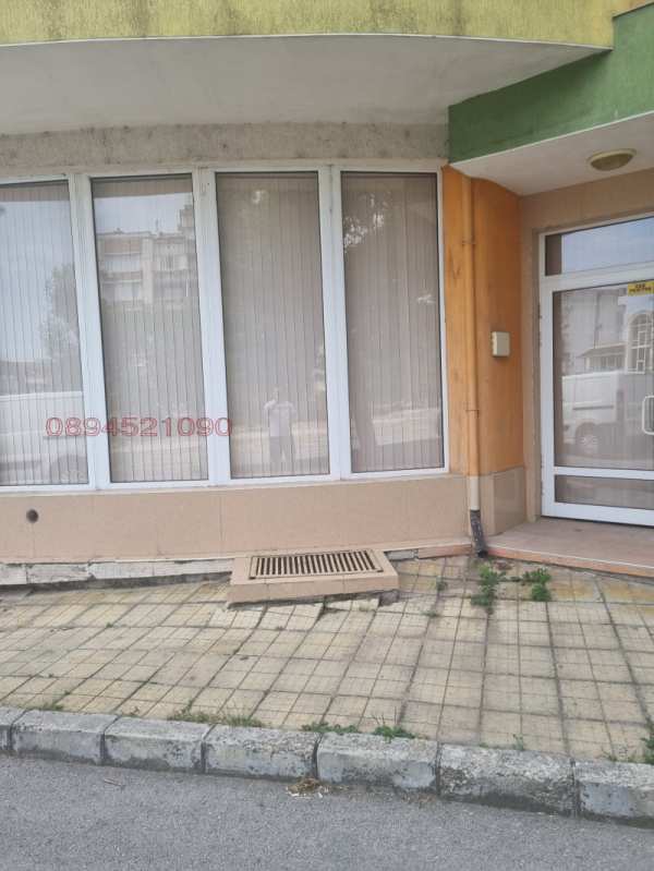 Продава магазин, гр. разград, център