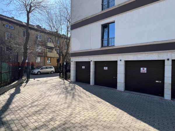 Продава гараж, паркомясто, гр. перник, изток