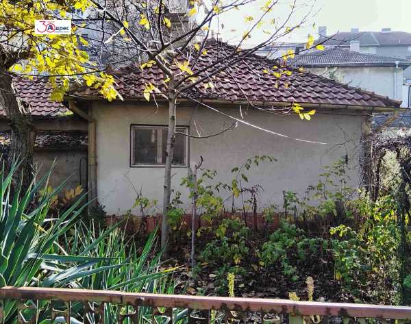 Продава къща, гр. добрич, червената пръст