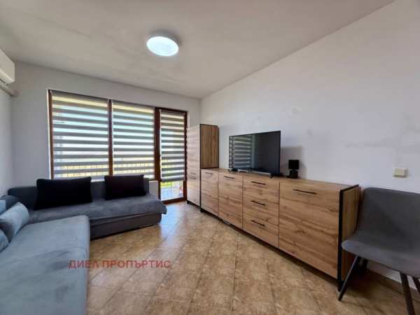 Продава  2-стаен с. Кошарица, област Бургас
      65 кв.м
