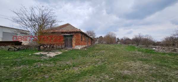 Продава пром. помещение, с. гурково, област добрич