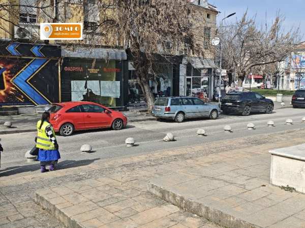 Продава магазин, гр. пазарджик, идеален център