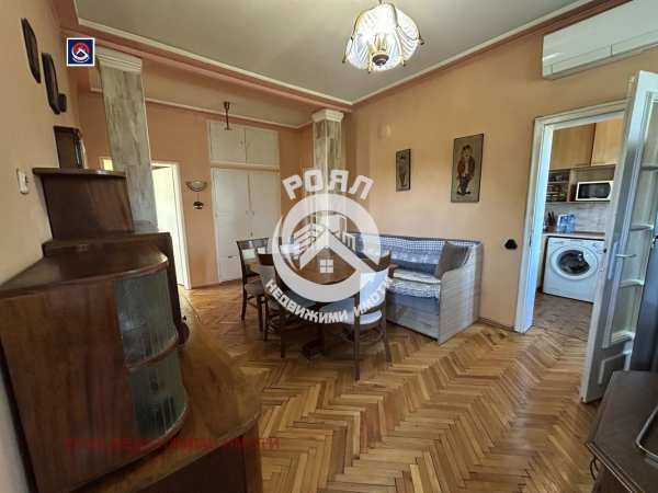 Продава 3-стаен, гр. пловдив, център