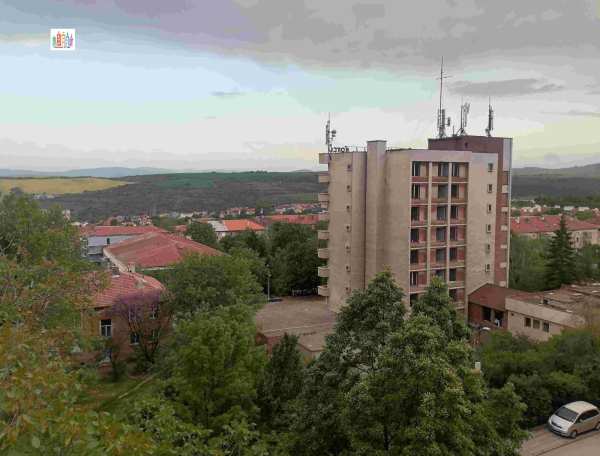 Продава 1-стаен, гр. бобов дол, област кюстендил