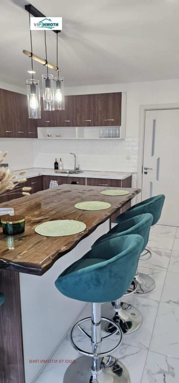 Продава 3-стаен, гр. ловеч, здравец