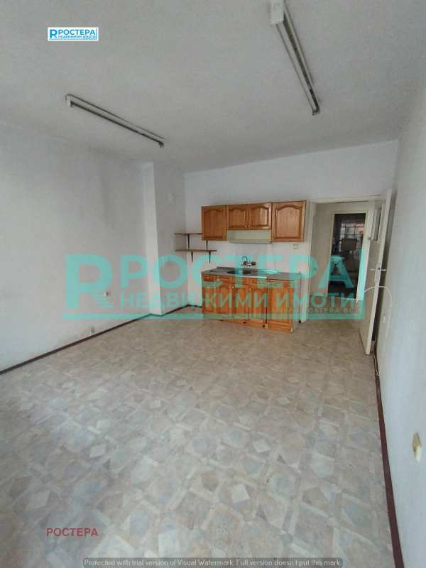 Продава 3-стаен, гр. търговище, боровец
