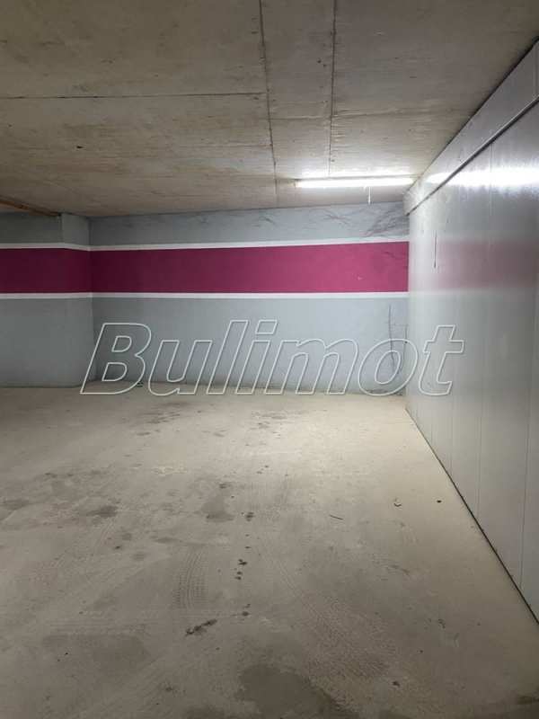 Продава гараж, паркомясто, гр. варна, левски 1