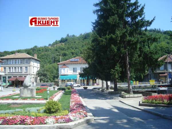 Продава парцел, гр. плачковци, област габрово