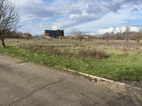 Продава  парцел гр. Павел баня, област Стара Загора
      663 кв.м