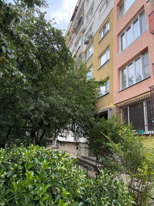 Продава 1-стаен, гр. софия, дружба 1