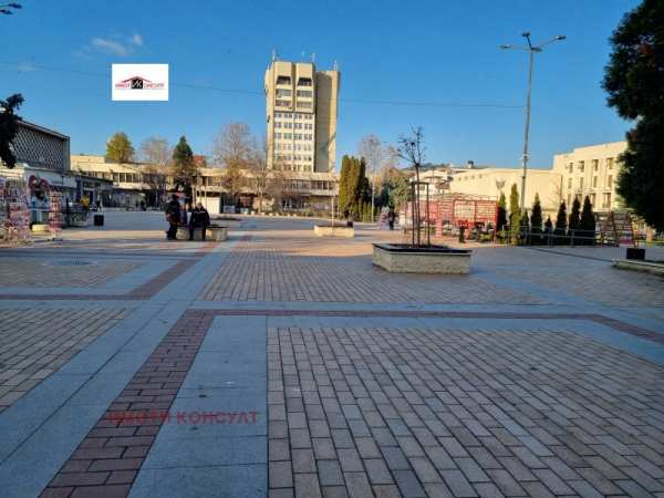 Продава магазин, гр. горна оряховица, област велико търново