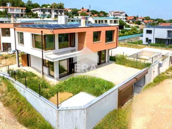 Продава къща, с. николово, област русе