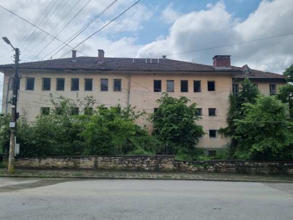 Продава бизнес имот, гр. велико търново, център