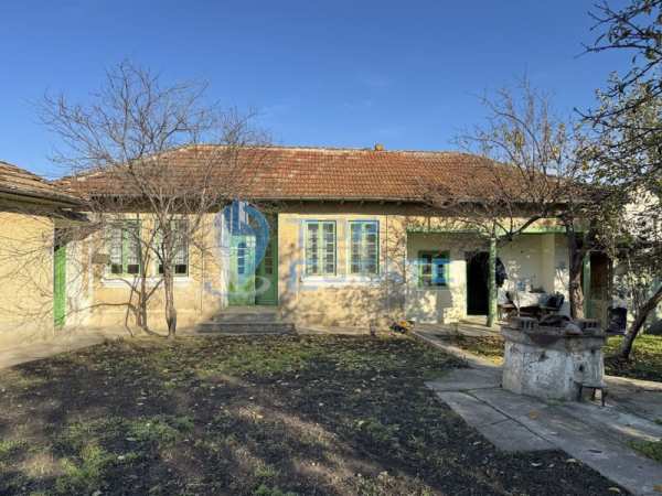 Продава къща, с. ресен, област велико търново