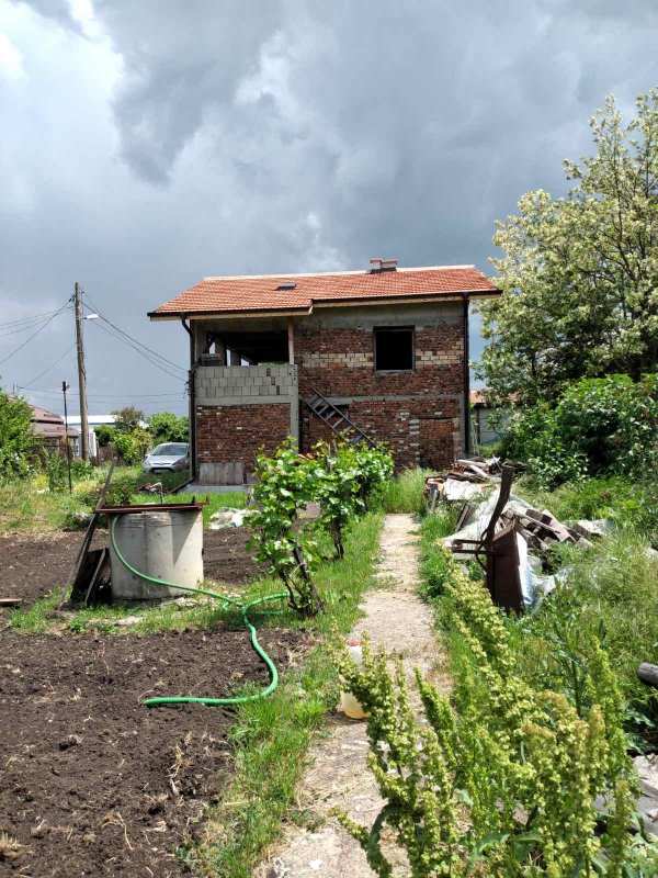 Продава къща, гр. софия, с. волуяк