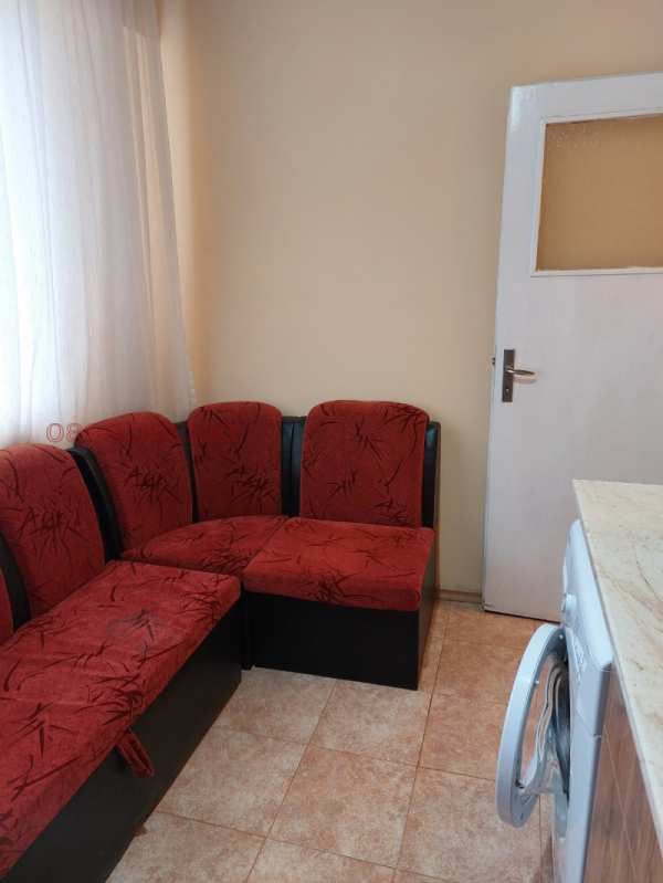 Продава 1-стаен, гр. добрич, балик