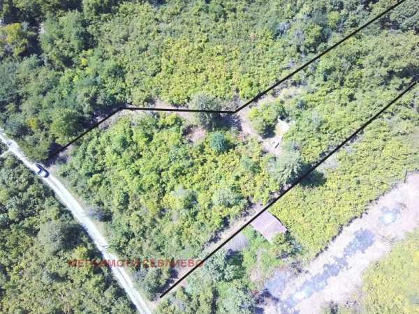 Продава парцел, гр. севлиево, област габрово