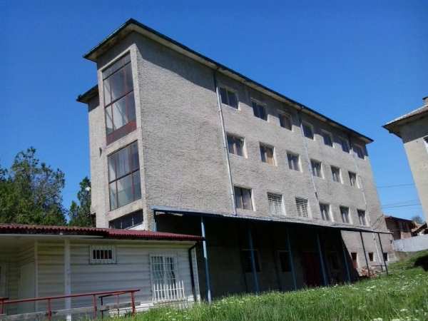 Продава бизнес имот, с. самоводене, област велико търново