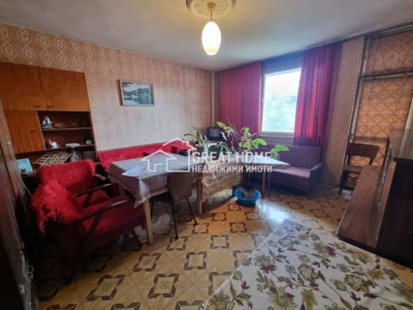 Продава 3-стаен, гр. търговище, център