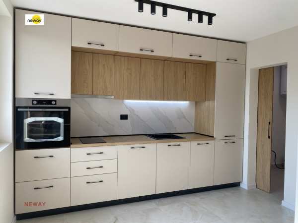 Продава 3-стаен, гр. плевен, широк център