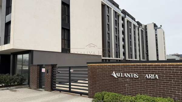 Продава 4-стаен, гр. бургас, област бургас