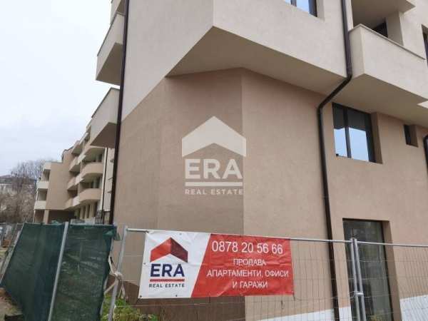 Продава гараж, паркомясто, гр. ямбол, център