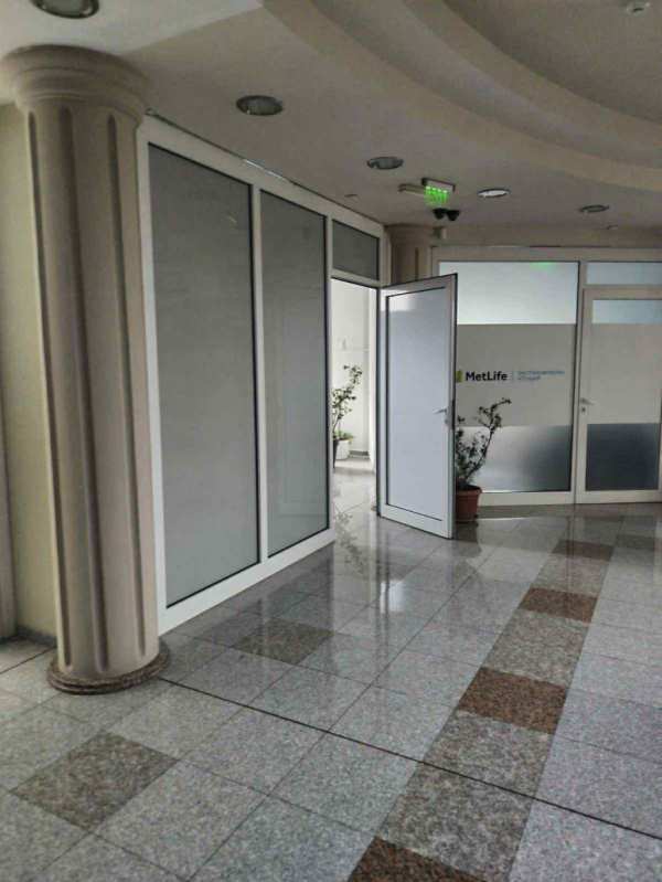 Продава офис, гр. плевен, идеален център