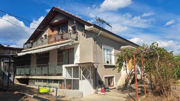 Продава къща, с. богомилово, област стара загора
