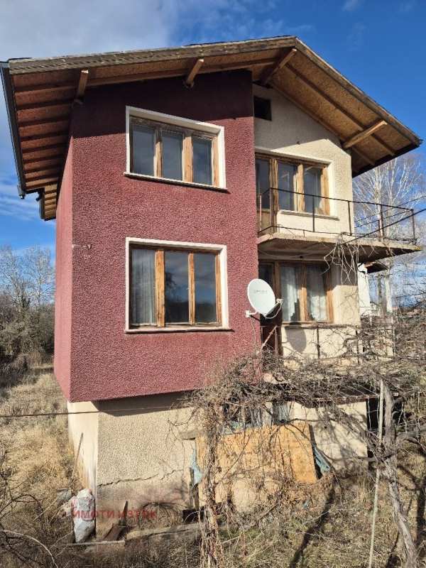 Продава къща, с. ноевци, област перник