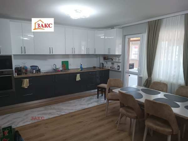 Продава многостаен, гр. кърджали, възрожденци