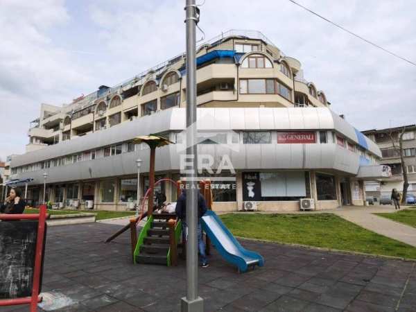 Продава магазин, гр. ямбол, център