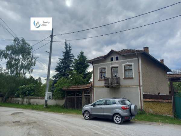 Продава къща, с. новачене, област софия област