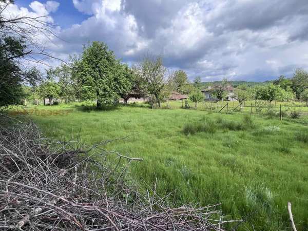 Продава парцел, с. руховци, област велико търново