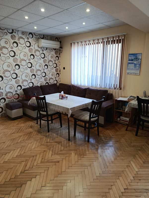 Продава 4-стаен, гр. раднево, област стара загора