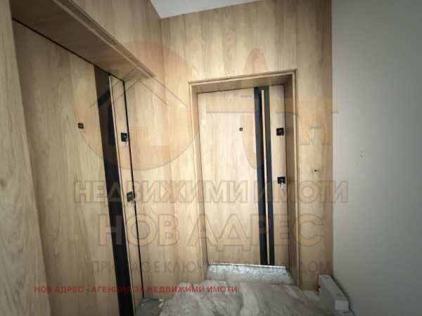 Продава 3-стаен, гр. търговище, боровец