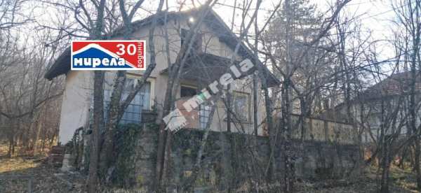 Продава вила, с. къпиново, област велико търново