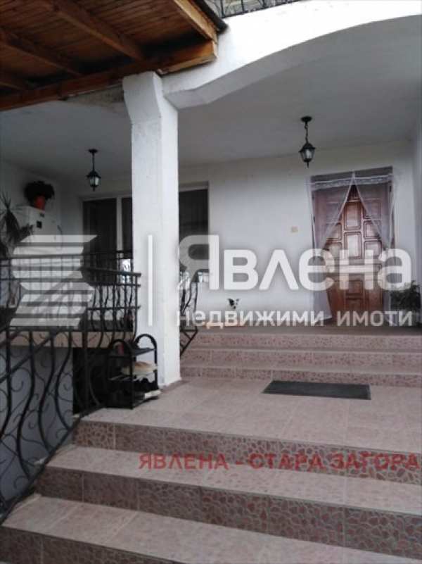 Продава къща, с. могила, област стара загора