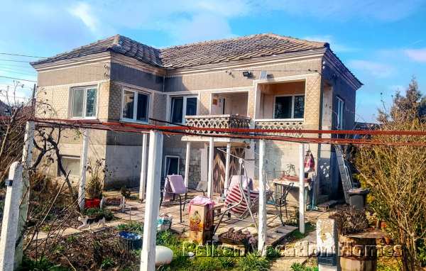 Продава къща, с. септемврийци, област добрич