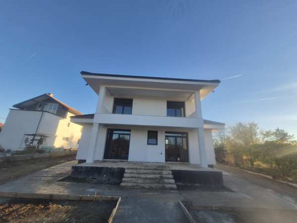 Продава къща, с. гривица, област плевен