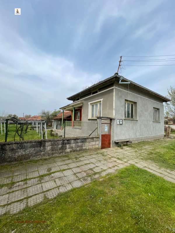 Продава къща, с. малчика, област плевен