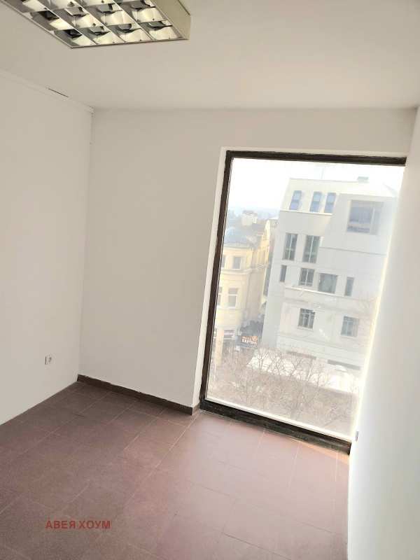 Продава магазин, гр. варна, център