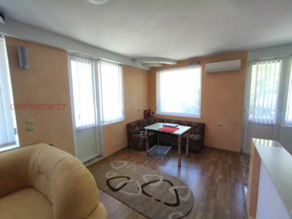 Продава 3-стаен, гр. троян, област ловеч