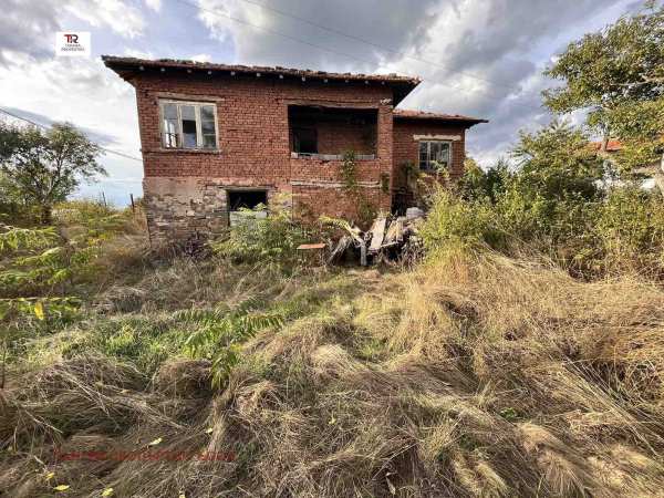 Продава къща, с. поцърненци, област перник
