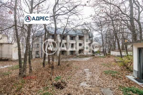 Продава хотел, гр. варна, м-т ален мак