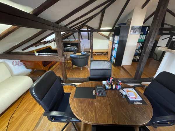 Продава  многостаен град София, Оборище
      138 кв.м