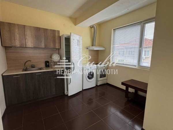 Продава 4-стаен, гр. търговище, център