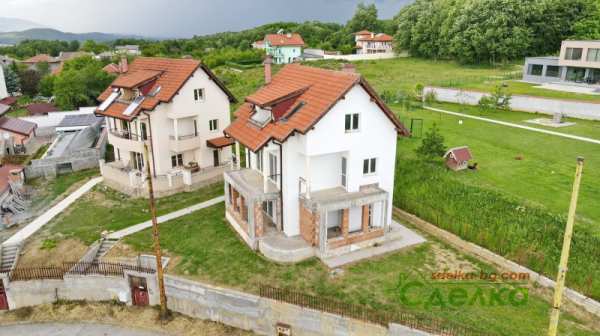 Продава къща, гр. габрово, русевци